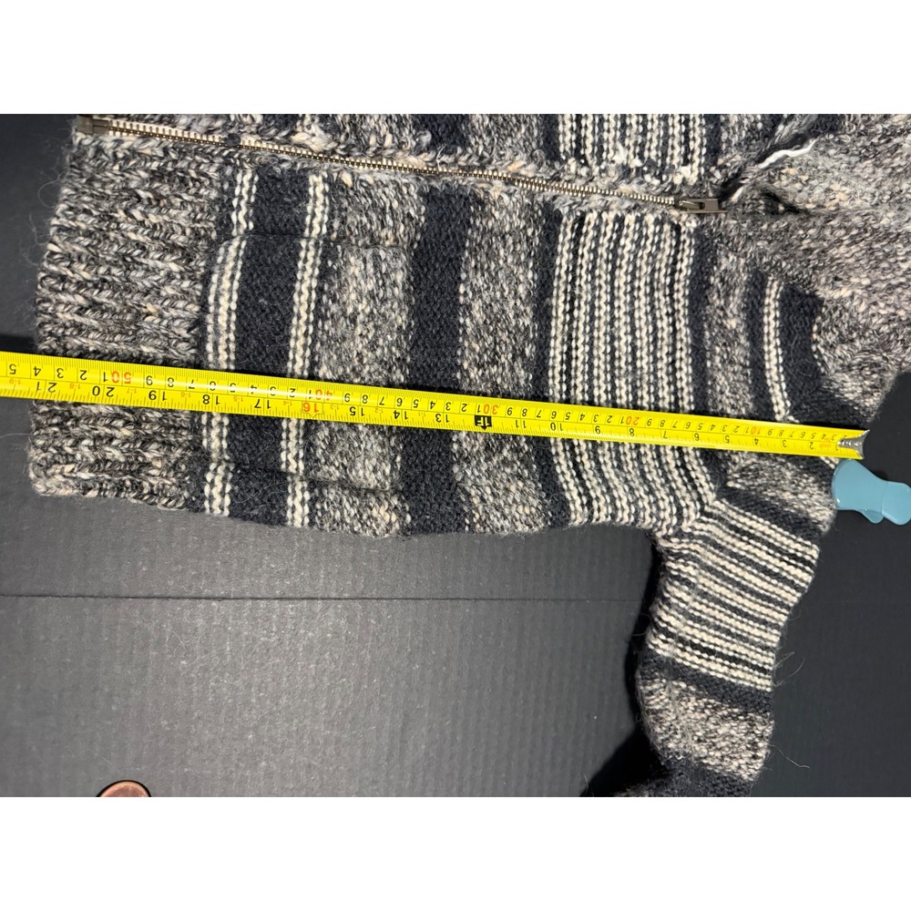 Wilfred Free Aritzia Shawl Collar Zip Cardigan Sweater Grey Striped Alpaca Wool - Picture 9 of 11